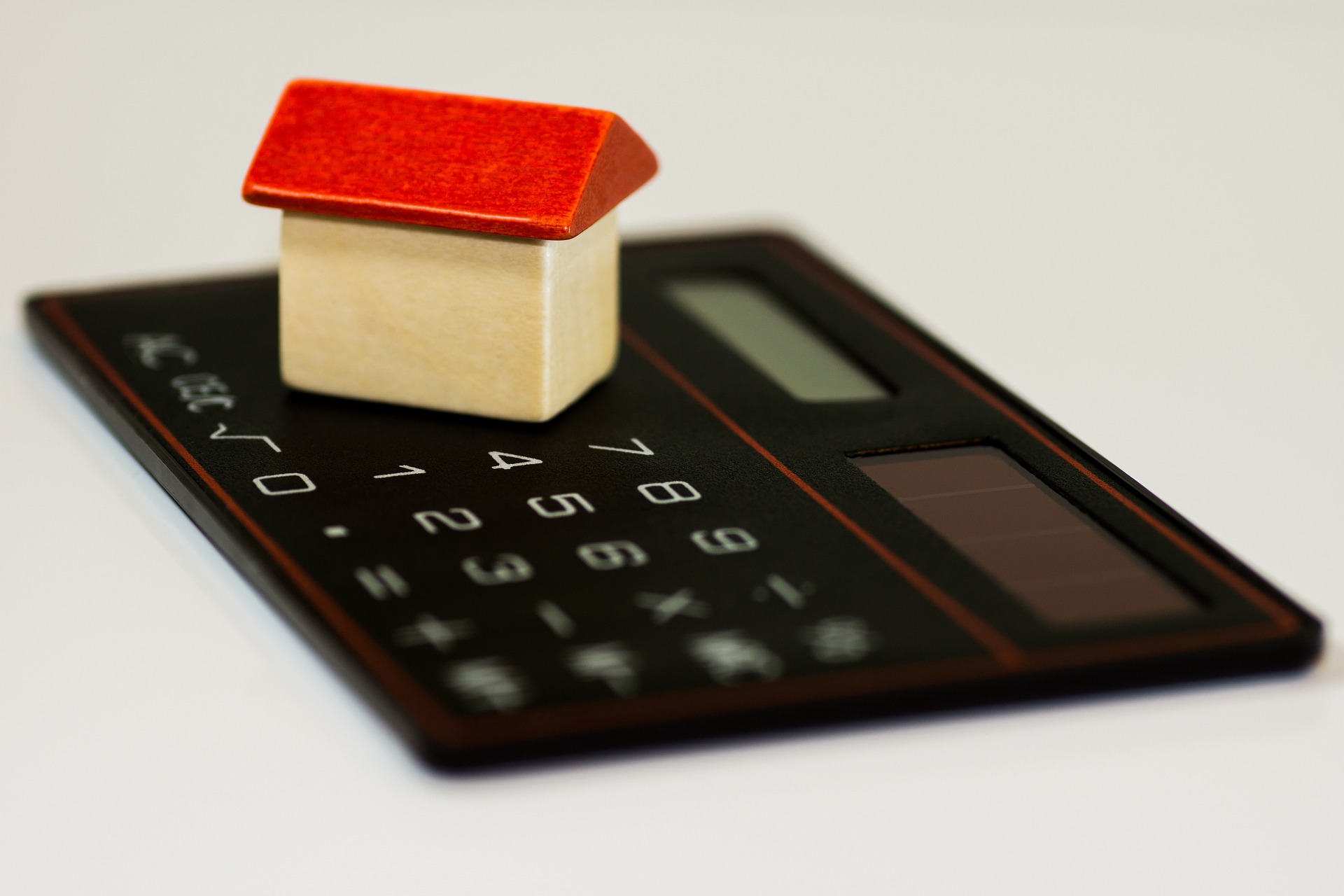 Ile wynosi podatek od sprzedaży nieruchomości?